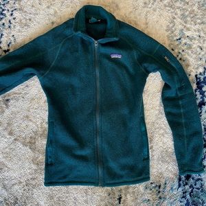 Patagonia women’s better sweater size Small.